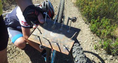 Alberto Rodríguez found this trap on a bike path in Madrid.