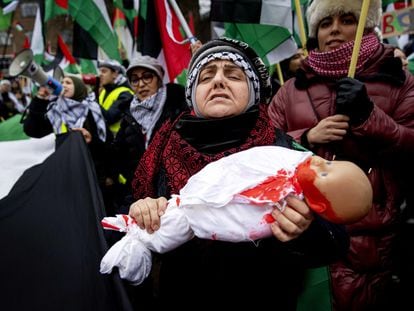 Pro-Palestinian protest outside the headquarters of the International Court of Justice on January 11 in The Hague.