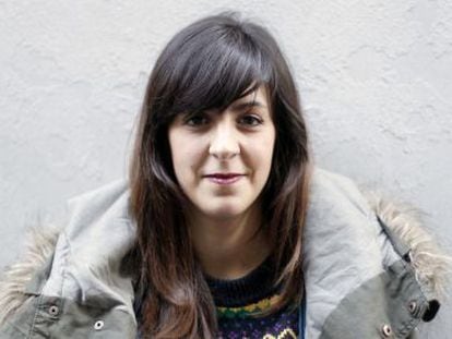 Luc&iacute;a Cuesta, 25. Sound engineer. Out of work for over a year. She has never worked in her profession.