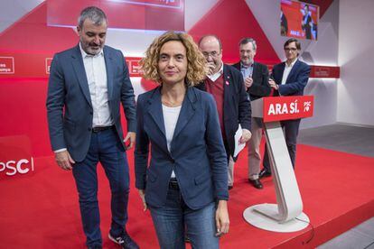 Members of the Catalan branch of the Socialist Party (PSC) from left to right: Jaume Collboni, Meritxell Batet, Miquel Iceta, Manuel Cruz and Salvador Illa, at the party’s headquarters on Sunday.