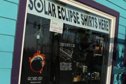 Depoe Bay, in Oregón, readies for the eclipse.