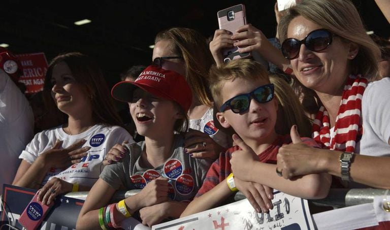 Followers of Donald Trump in Minneapolis.