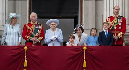 Members of the royal family with Queen Elizabeth II at Buckingham Palace last June, at the queen's Platinum Jubilee.