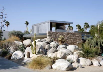 The desert house in Palm Springs, California designed by architect Richard Neutra for Edgar Kaufmann after he abandoned the “Fallingwater” house designed by Frank Lloyd Wright.