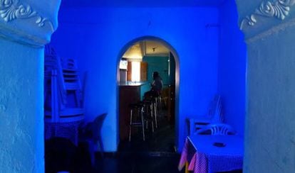 The unnamed bar where some prostitutes work in Roquetas de Mar.