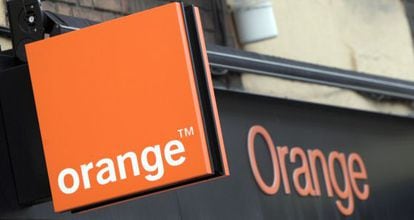An Orange store with the company&#039;s logo on display.