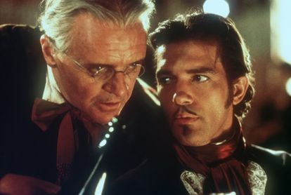 Anthony Hopkins and Antonio Banderas in 1998's ‘The Mask of Zorro.’