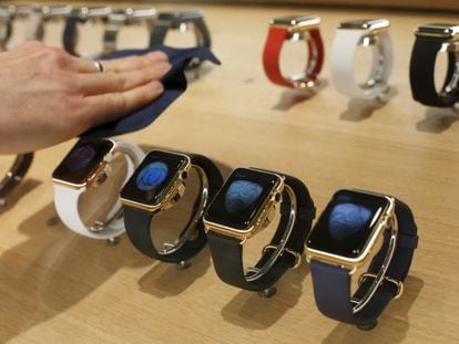 Apple Watch models at one of the company’s stores.