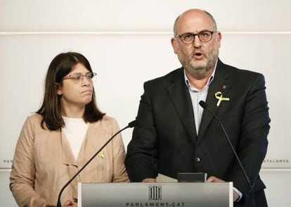 Junts per Catalunya deputy Eduard Pujol denouncing government pressure against Carles Puigdemont's nomination.