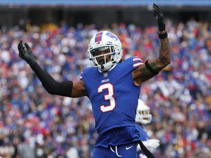 Damar Hamlin of the Buffalo Bills celebrates a missed Pittsburgh Steelers field goal during the second quarter at Highmark Stadium in Orchard Park, New York.