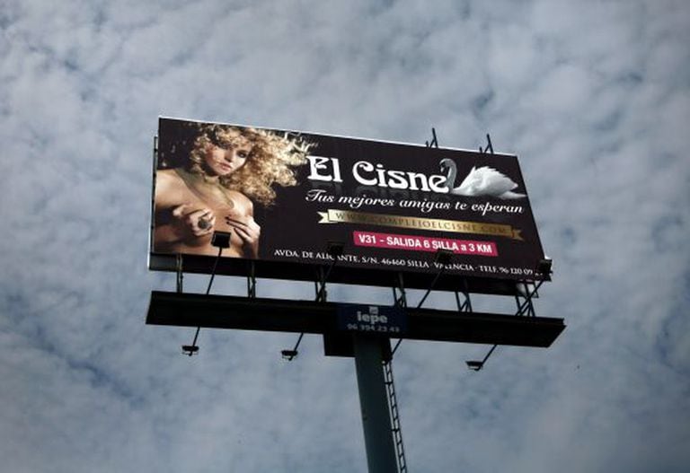 A billboard advertising a brothel close to Catarroja in Valencia.