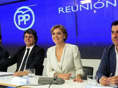 PP chief María Dolores de Cospedal, with party vice-secretaries.