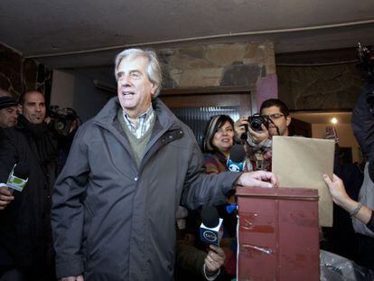 Tabaré Vázquez votes in Sunday’s primaries.