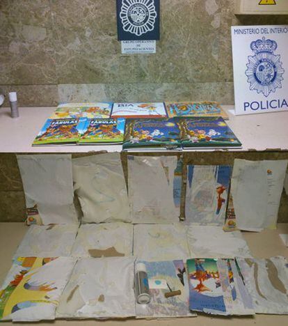 An Argentinean arriving from Salvador de Bahía in Brazil tried to smuggle 6.3 kilograms of cocaine hidden in children’s books.
