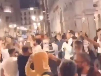 A screenshot of a video of young people without masks in Granada over the long weekend.
