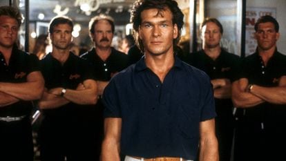 Patrick Swayze, a tough guy surrounded by only-slightly-less tough guys in 1989’s ‘Road House.'