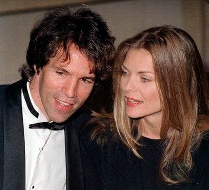 Michelle Pfeiffer and her husband, David E. Kelley, in 1995. 