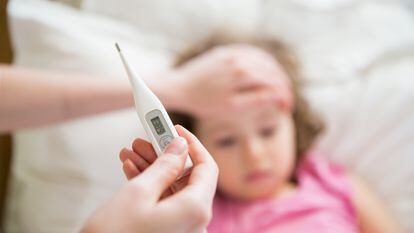 A fever is considered to be a body temperature of 99.5 °F or more, but figures around 98.6 °F and 100.4 °F are usually classified as “low-grade fevers.”