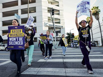 Healthcare workers strike in front of Kaiser Permanente Los Angeles Medical Center