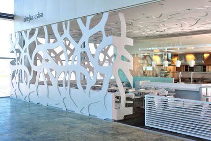 Aire Tapasbar at Alicante airport, which is run under the direction of chef Quique Dacosta.
