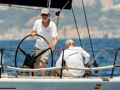 King Felipe VI on Tuesday aboard the 'Aifos' at the Copa del Rey sailing competition in Palma.