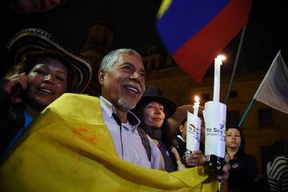 Colombian's celebrate the new peace deal.