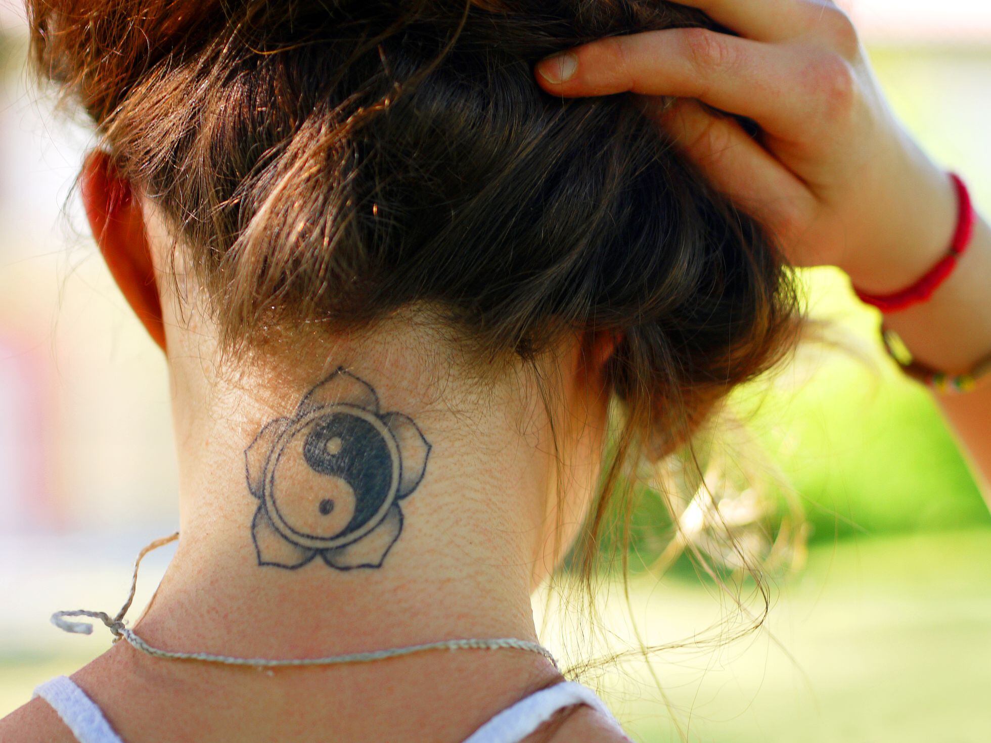 My teen wants to get a tattoo. What should I do? | Society | EL PAÍS  English Edition