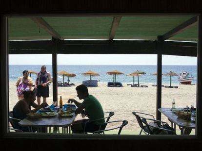 Urban beach bars will be able to occupy an area of up to 300 square meters.
