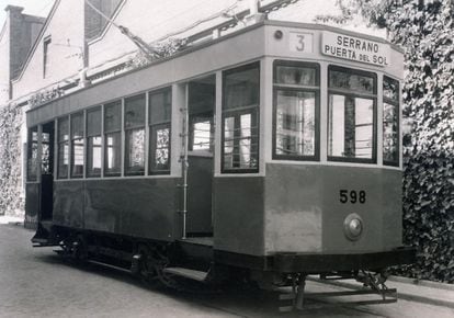A tram carriage from the No 3 line which linked calle Serrano Street with the famous Puerta de Sol.