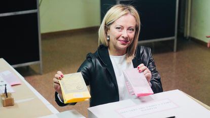 Giorgia Meloni casts her vote on Sunday.