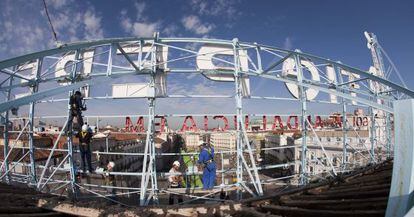 The view from atop Puerta del Sol 1, as the T&iacute;o Pepe sign is dismantled in 2011.
