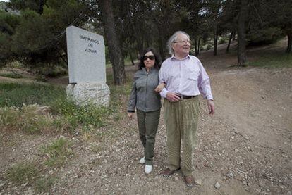 Claude Couffon and his wife in the ravine at Víznar, where he says Lorca is buried.