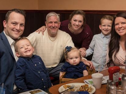 David Bennett (third from left) poses with his family in a photo from 2019.
