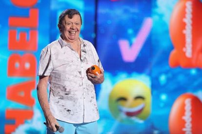 Chabelo al recibir un premio en Ciudad de México, en 2016.