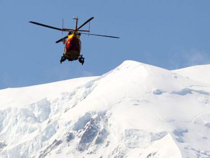 A rescue helicopter flying near Mont Blanc this morning.