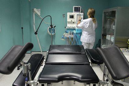 The operating theater in a Madrid abortion clinic.