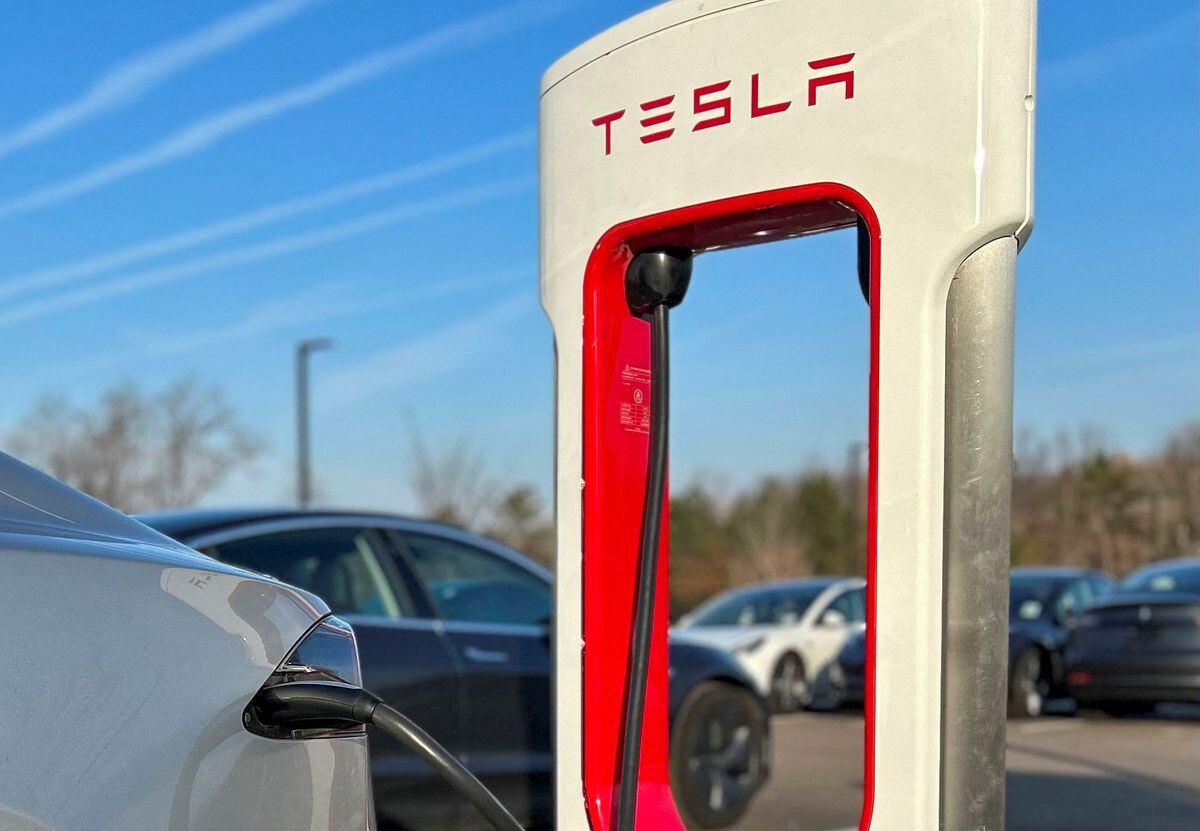 tesla destination charger