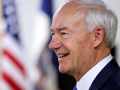 Former Arkansas Governor and Republican presidential candidate Asa Hutchinson speaks at a Veterans of Foreign Wars meeting in Des Moines, Iowa, on April 13, 2023.