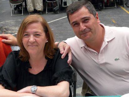 Amaya Ega&ntilde;a and her husband, Jos&eacute; Manuel Asensio, in Eibar last June.