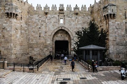 La puerta de Damasco, uno de los accesos de entrada a la ciudad vieja de Jerusalén.