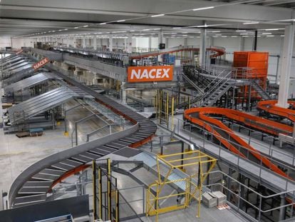 The Nacex plant in Coslada.