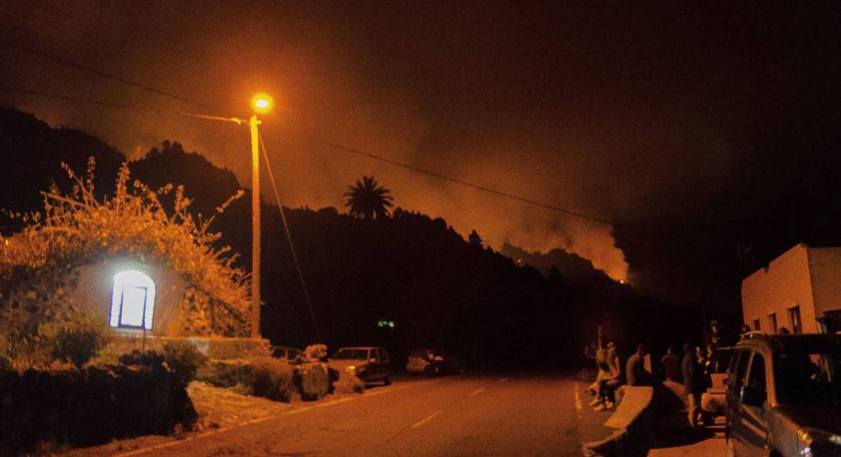 Forest Fire In Canary Island At Least 2 500 People Evacuated As Canary   UL4YA75I775LLEFPJKDKL2IVUU 