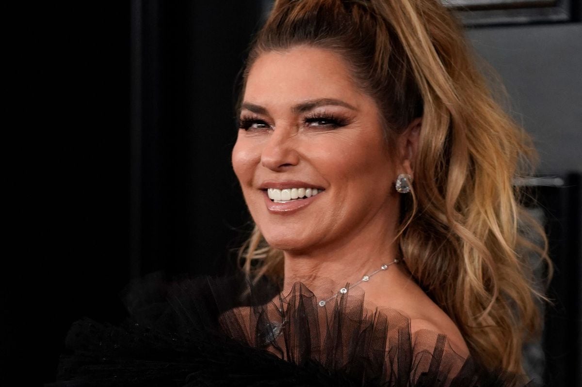 You're Still the One: The many resurrections of Shania Twain: abuse, a divorce and an illness that almost stole her voice | Society | EL PAÍS English Edition