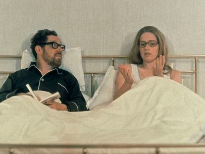 Erland Josephson and Liv Ullmann, in an image from the movie 'Secrets of a Marriage' (1973), by Ingmar Bergman.