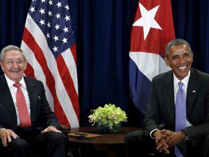 Video: Castro and Obama before their private meeting.