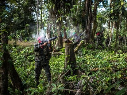 ELN members during a military exercise in Chocó (Colombia), in November 2017.