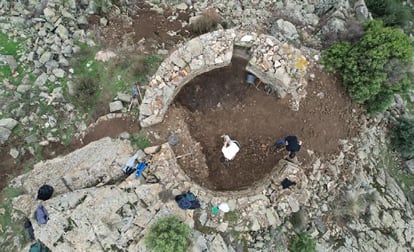 Archeologists work at a Republican post on the Brunete front at Santa María de la Alameda.