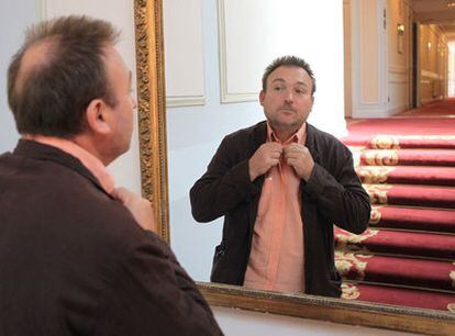 Miquel Barceló, on Tuesday in a San Sebastián hotel, just before the premiere of his documentary.
