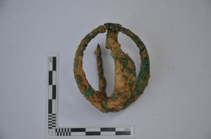 Iberian annular brooch found at the Los Quemados archaeological site.