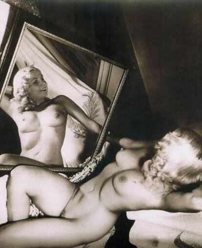 ‘Leda frente al espejo’ (1951) by Constantino Arias (1920-1991).